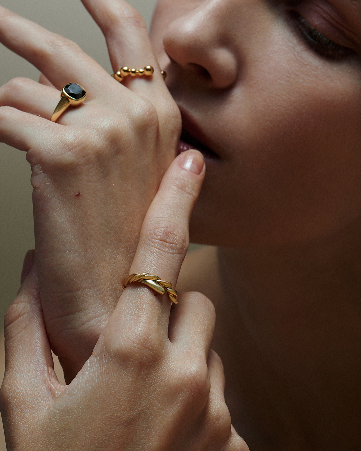 Roots Ring / Gold