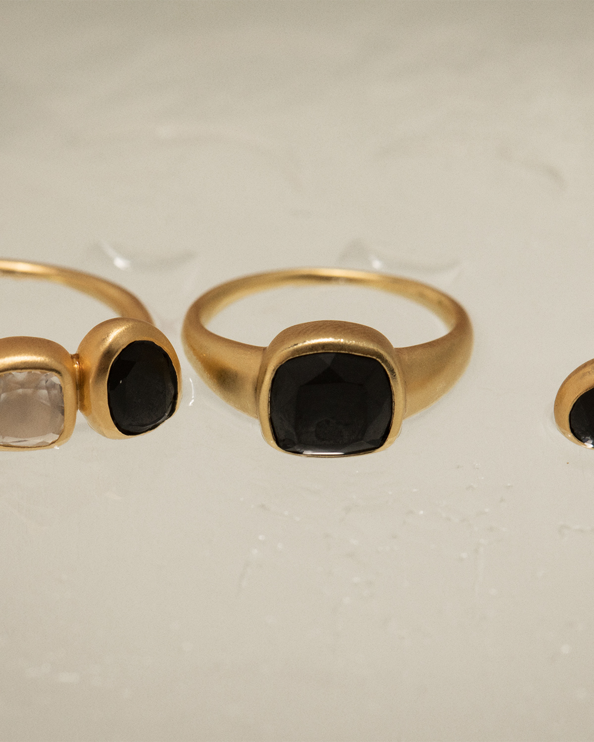 Black Spinel Square Ring  詳細画像