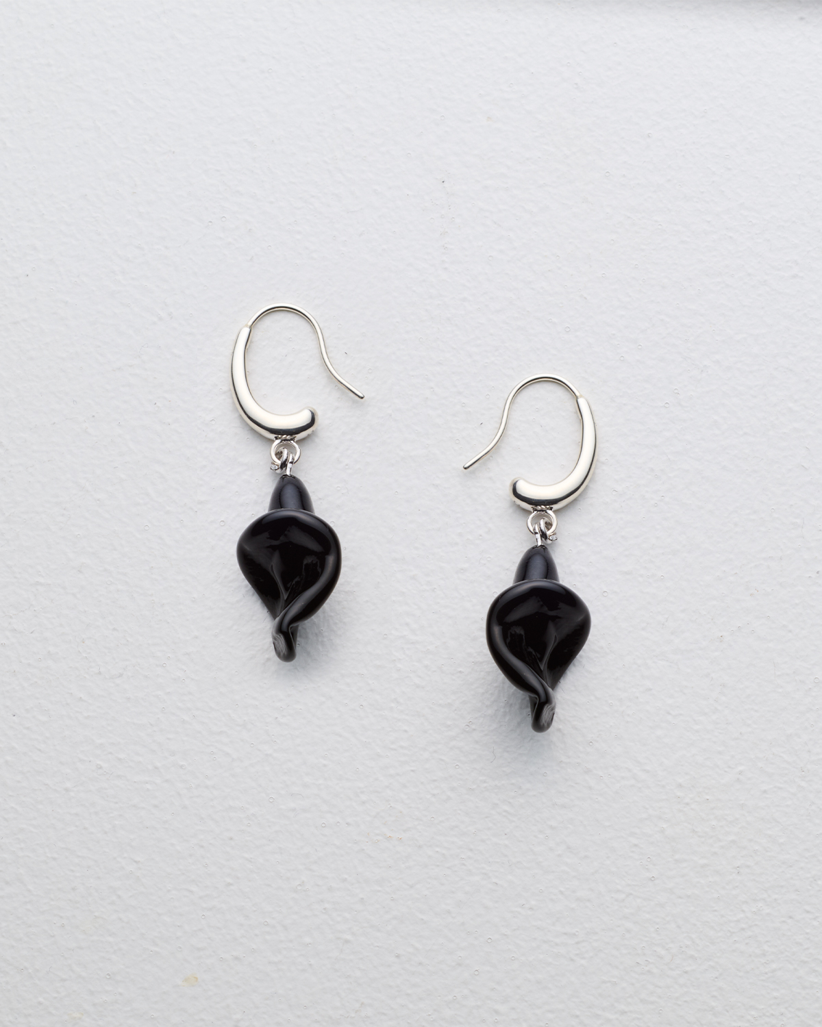 Petal Glass Earrings 詳細画像